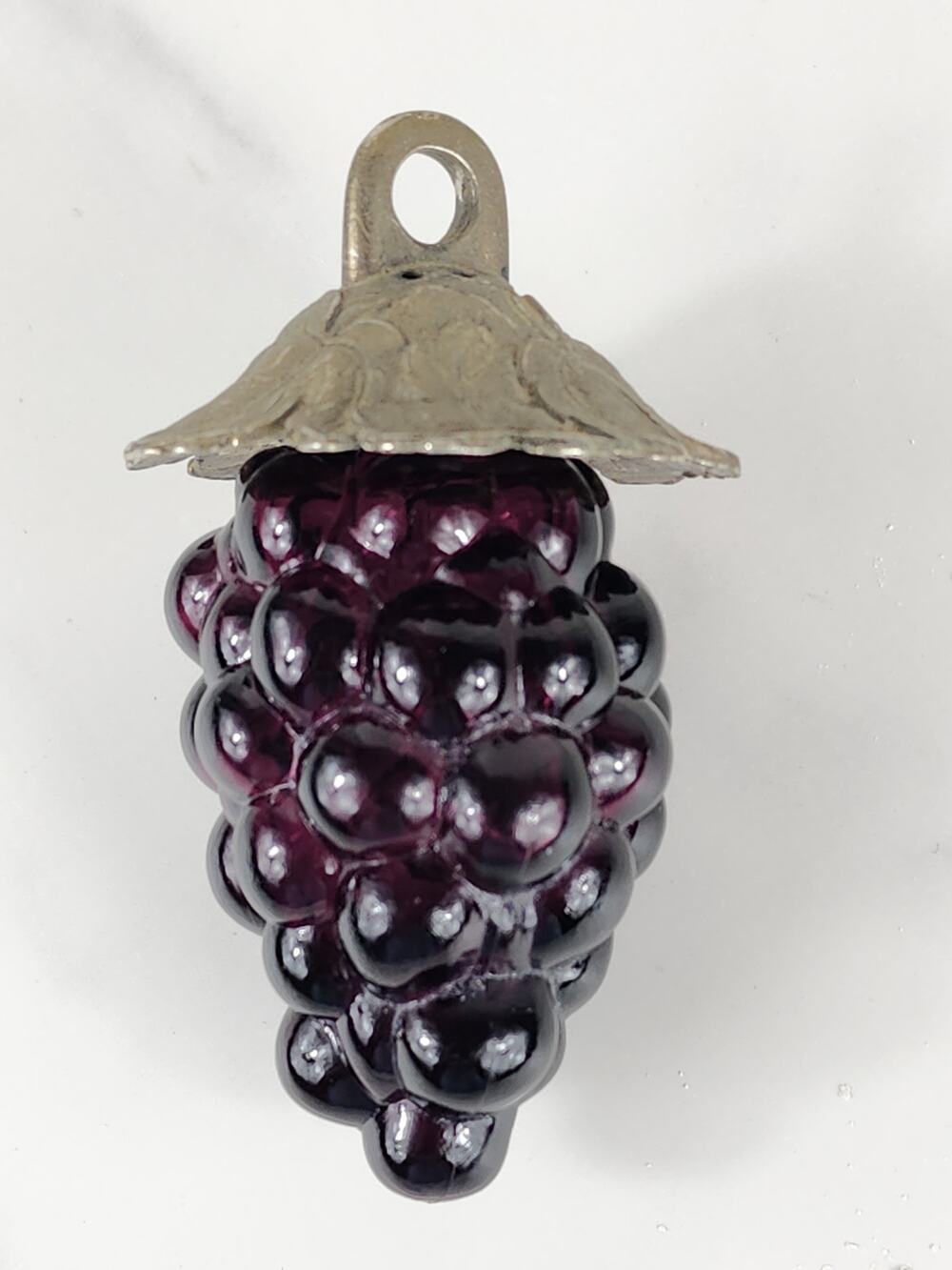 Japan Amethyst Purple Glass Hanging Grape Cluster 1950s Salt or Pepper Shaker